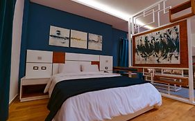 Travelholic New Cairo Residence